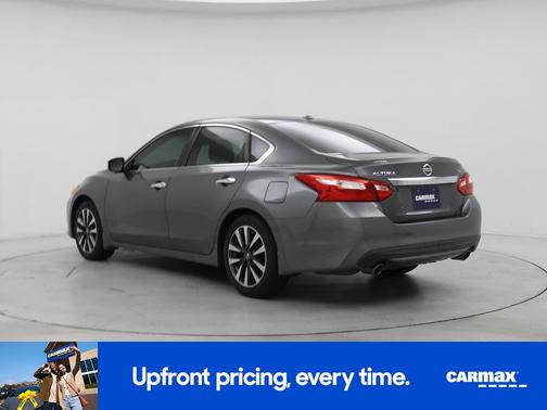 2017 Nissan Altima SV