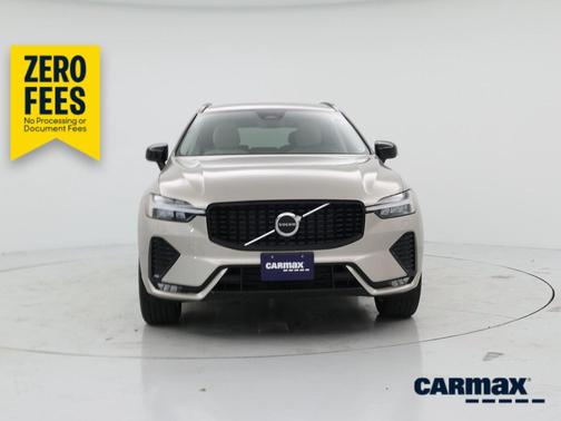 Gray 2024 Volvo XC60 B5 Core Dark Theme
