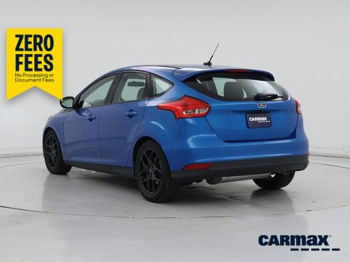 Blue 2016 Ford Focus SE