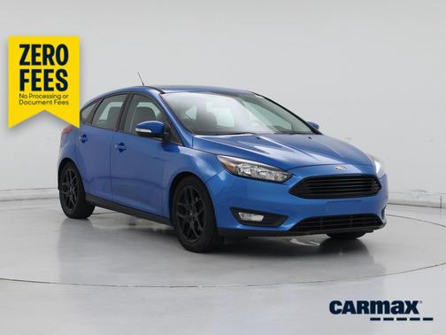 Blue 2016 Ford Focus SE