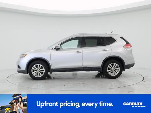 Silver 2016 Nissan Rogue SV