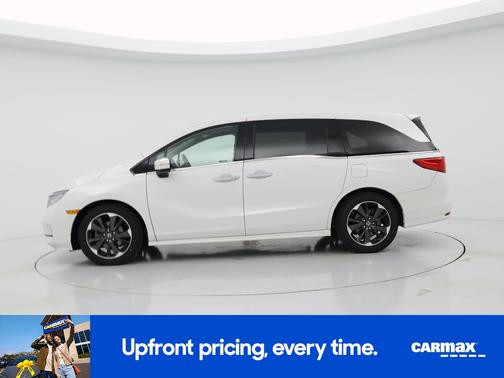 White 2023 Honda Odyssey Elite