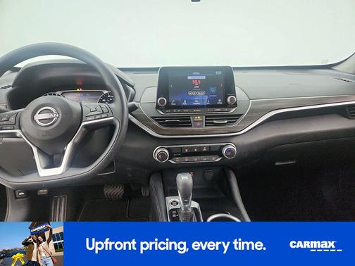 2023 Nissan Altima SV