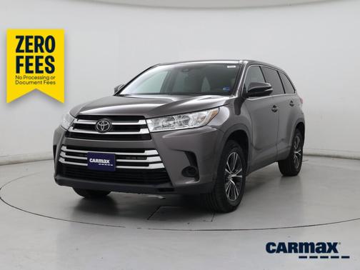 Gray 2019 Toyota Highlander LE