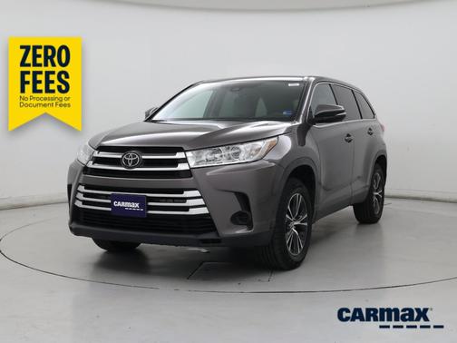 Gray 2019 Toyota Highlander LE