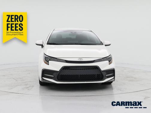 White 2020 Toyota Corolla SE