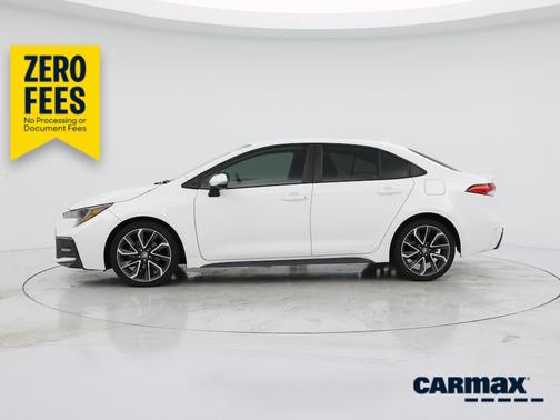 White 2020 Toyota Corolla SE