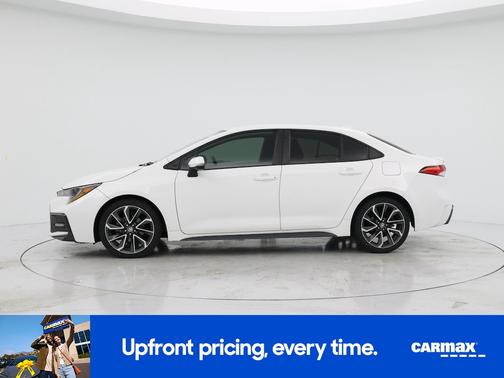 White 2020 Toyota Corolla SE