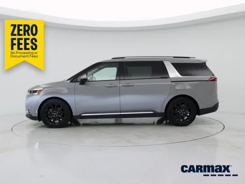 Gray 2022 Kia Carnival SX