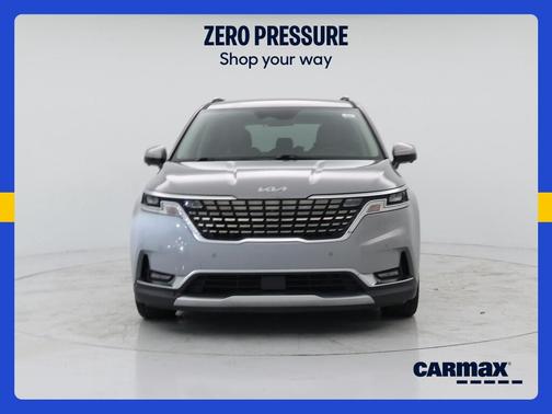 Gray 2022 Kia Carnival SX