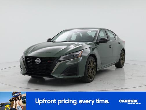 Green 2025 Nissan Altima SR