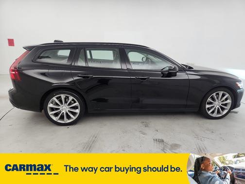 2020 Volvo V60 T5 Momentum