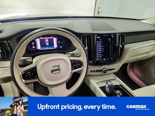 2023 Volvo XC60 B5 Plus Bright Theme