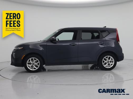 Gray 2022 Kia Soul LX
