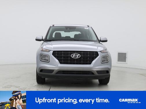 2020 Hyundai VENUE SE