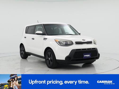 White 2015 Kia Soul