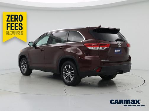 Burgundy 2019 Toyota Highlander XLE