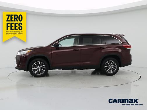 Burgundy 2019 Toyota Highlander XLE