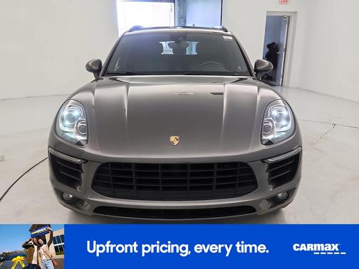 Gray 2018 Porsche Macan
