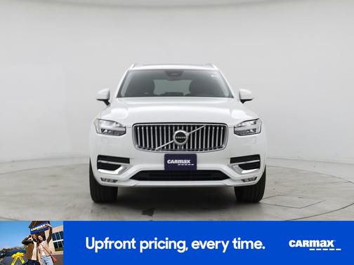 2023 Volvo XC90 B6 Plus