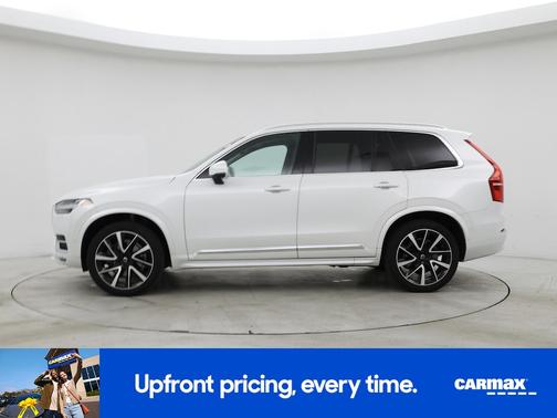 2023 Volvo XC90 B6 Plus