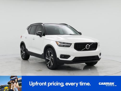 White 2020 Volvo XC40 T4 R-Design