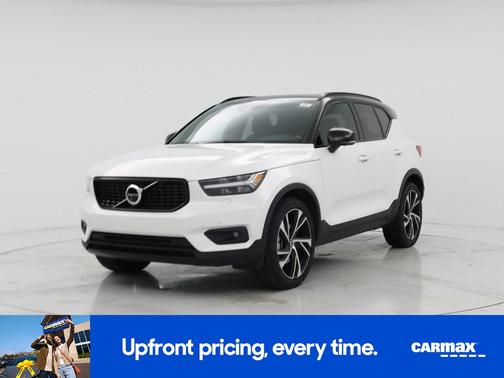 White 2020 Volvo XC40 T4 R-Design