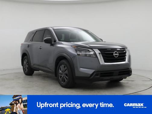 2024 Nissan Pathfinder S