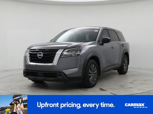 2024 Nissan Pathfinder S