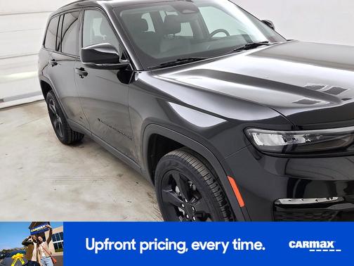 Black 2023 Jeep Grand Cherokee Limited