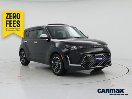 Black 2024 Kia Soul EX
