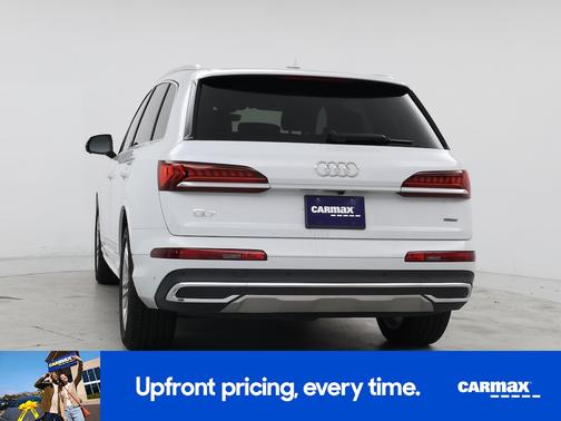 2022 Audi Q7 Premium Plus