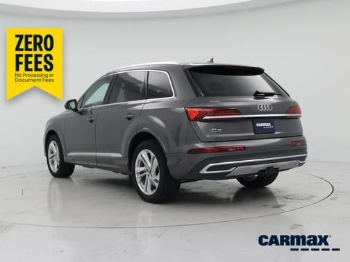 Gray 2023 Audi Q7 Prestige
