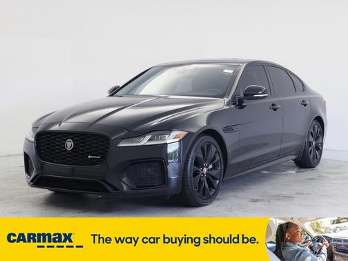 2022 Jaguar XF R-Dynamic SE