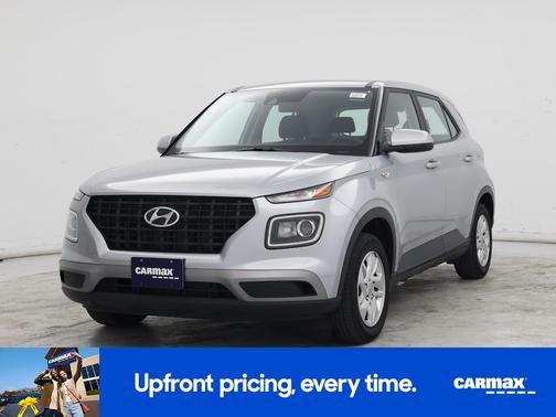 2022 Hyundai VENUE SE