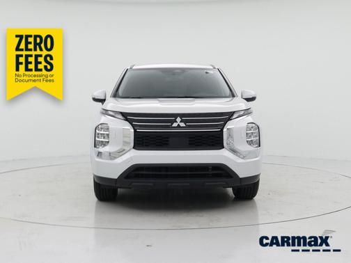 Pearl 2024 Mitsubishi Outlander ES