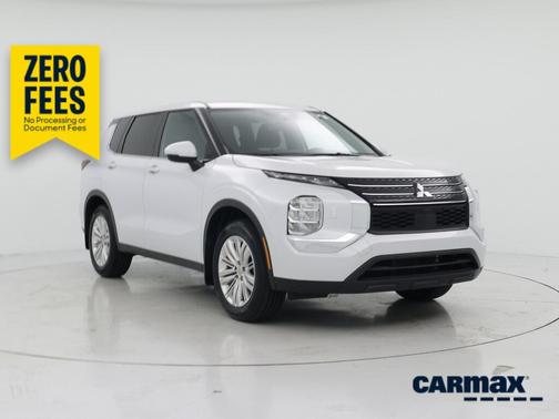 Pearl 2024 Mitsubishi Outlander ES