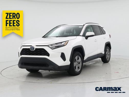 White 2022 Toyota RAV4 Hybrid XLE