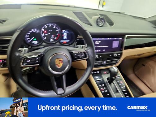 2022 Porsche Macan 