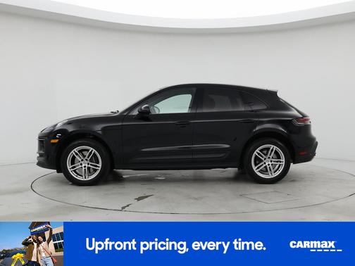 2022 Porsche Macan Base (PDK)