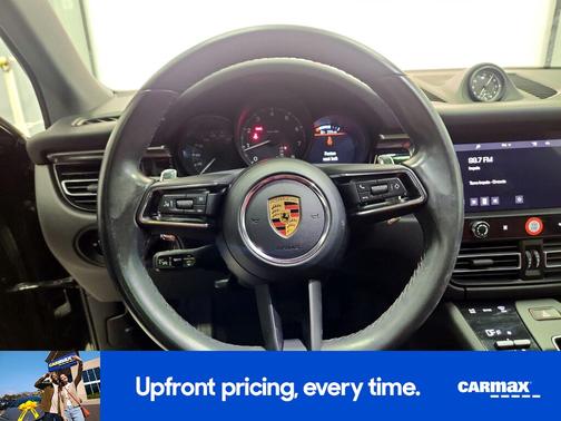 2023 Porsche Macan 