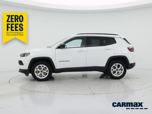 White 2025 Jeep Compass Latitude