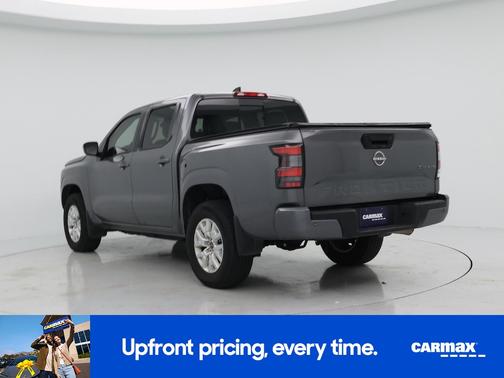 Gray 2023 Nissan Frontier SV