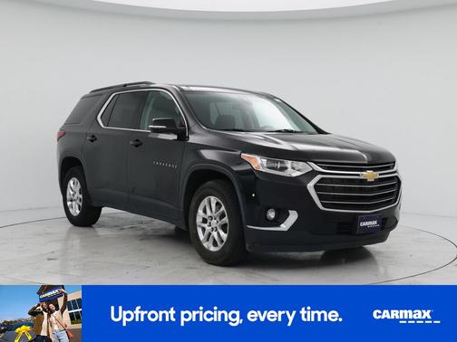 Black 2021 Chevrolet Traverse LT Cloth