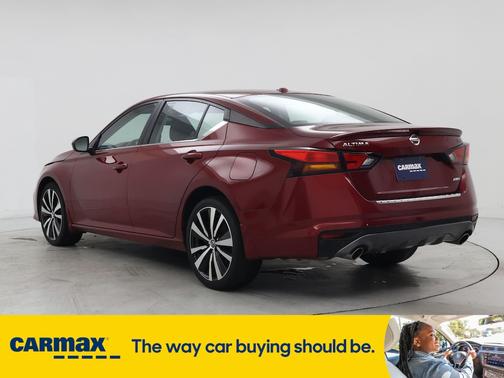 2022 Nissan Altima SR