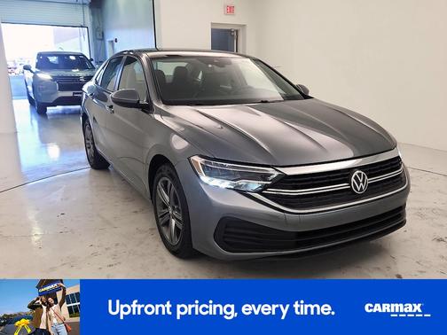 Gray 2024 Volkswagen Jetta SE