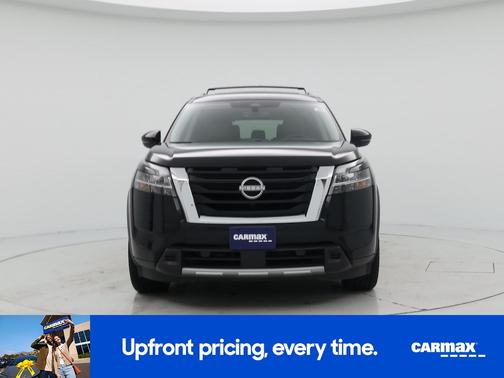 Black 2023 Nissan Pathfinder Platinum