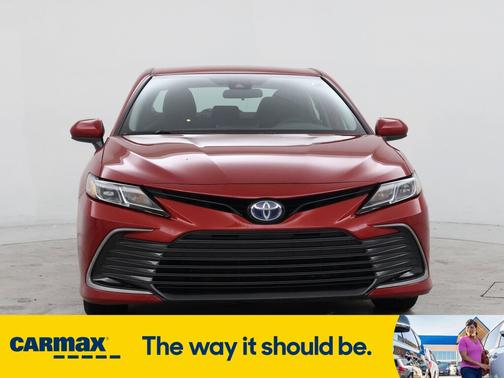 2024 Toyota Camry Hybrid LE