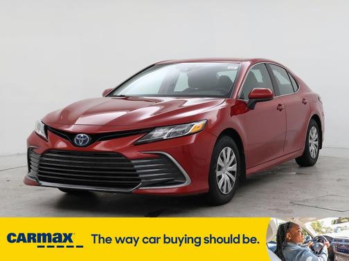 2024 Toyota Camry Hybrid LE