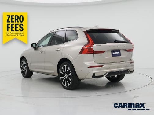 Gray 2023 Volvo XC60 B5 Plus Dark Theme